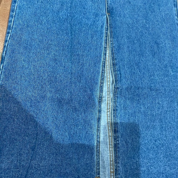 Midi Jean skirt size Large - Picture 2 of 4